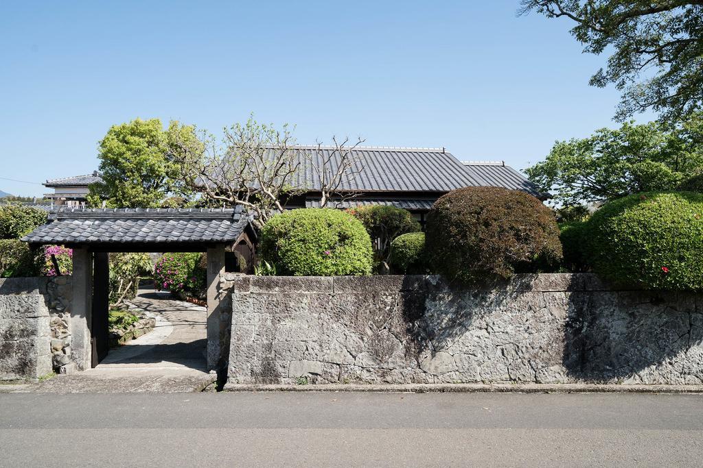 Kiraku Obi Villa Ничинан Екстериор снимка