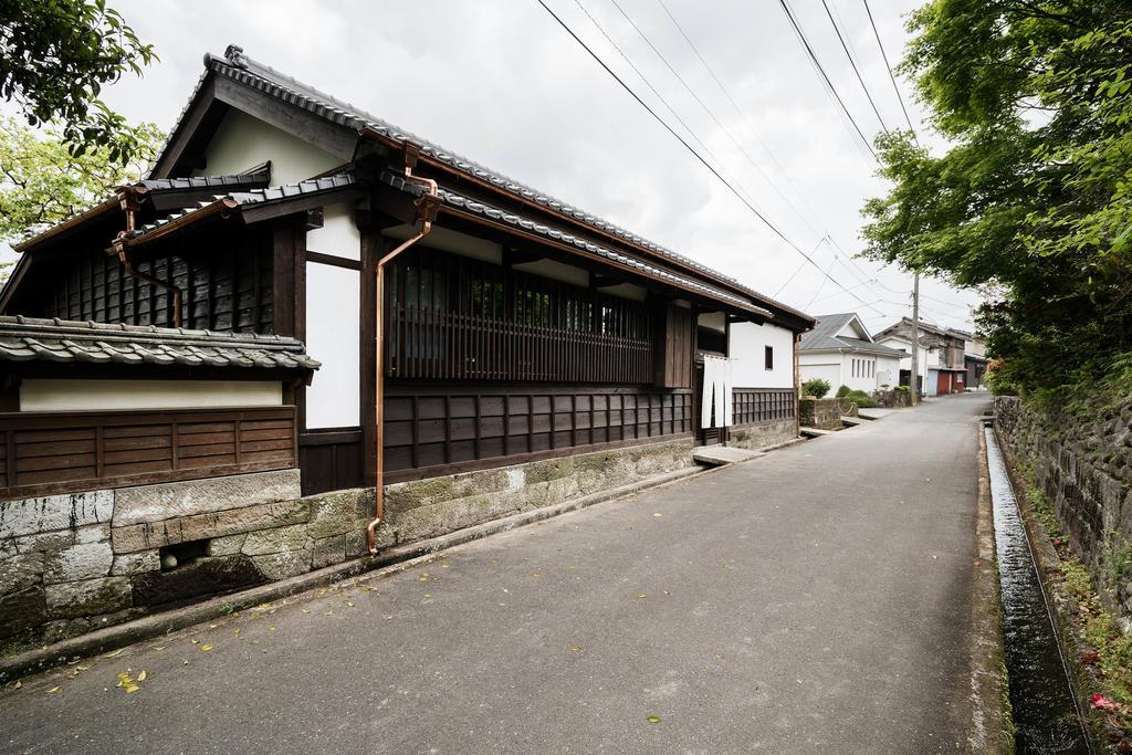 Kiraku Obi Villa Ничинан Екстериор снимка