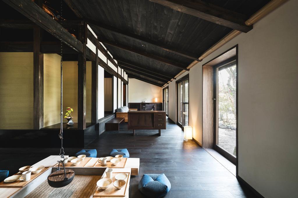 Kiraku Obi Villa Ничинан Екстериор снимка